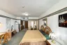 1 Bedroom Condo for rent in Na Kluea, Chonburi