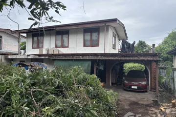 4 Bedroom House for sale in Sahakon Kheha Sathan 4, Khlong Kum, Bangkok near MRT Sammakon