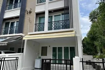 2 Bedroom Townhouse for rent in Baan Klang Muang Rama 9 Motorway, Suan Luang, Bangkok near MRT Phatthanakan