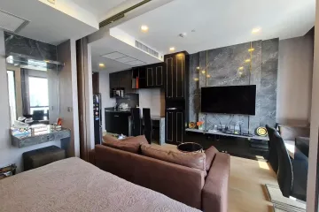 1 Bedroom Condo for rent in Ashton Chula-Silom, Si Phraya, Bangkok near MRT Sam Yan