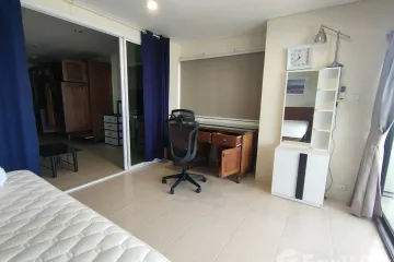 Condo for rent in Bangna Complex, Bang Na, Bangkok near MRT Si Iam