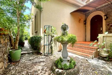 3 Bedroom House for Sale or Rent in Nong Prue, Chonburi