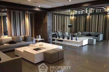 2 Bedroom Condo for rent in Centric Huay Kwang Station, Din Daeng, Bangkok near MRT Huai Khwang