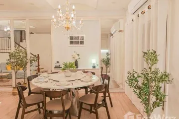 3 Bedroom House for rent in Chong Nonsi, Bangkok