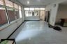 3 Bedroom House for rent in Khlong Tan Nuea, Bangkok