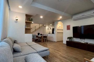 3 Bedroom Condo for rent in Maestro 01 Sathorn-Yenakat, Thung Maha Mek, Bangkok near MRT Khlong Toei