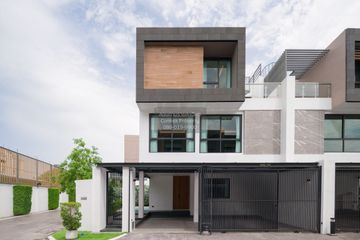 3 Bedroom House for sale in Prime Nine Ekamai, Bang Kapi, Bangkok near Airport Rail Link Ramkhamhaeng