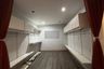 2 Bedroom Townhouse for rent in Chan Kasem, Bangkok