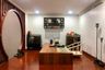 3 Bedroom Townhouse for sale in Baan Yu Charoen 29, Sam Sen Nok, Bangkok near MRT Sutthisan