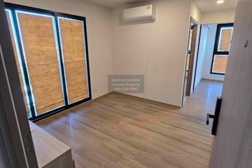 2 Bedroom Condo for sale in Origin Play Bangkhunnon Triple Station, Bang Khun Non, Bangkok near MRT Bang Khun Non