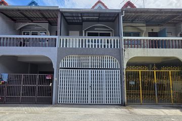 3 Bedroom Townhouse for sale in Niyom Villa, Bang Krang, Nonthaburi