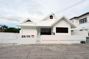 3 Bedroom House for sale in Central Park 4/2 Village, Nong Prue, Chonburi