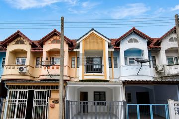 3 Bedroom Townhouse for sale in Suan Luang, Samut Sakhon