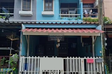 3 Bedroom Townhouse for sale in Baan Pradu Daeng, Khlong Song, Pathum Thani