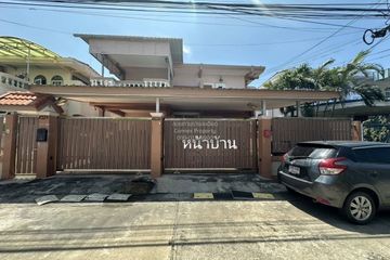 9 Bedroom House for sale in Bang Mot, Bangkok