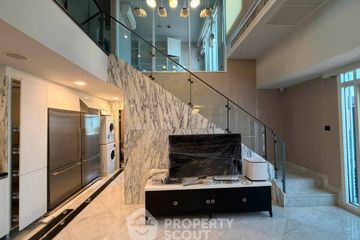 3 Bedroom Condo for rent in Maestro 01 Sathorn-Yenakat, Thung Maha Mek, Bangkok near MRT Khlong Toei