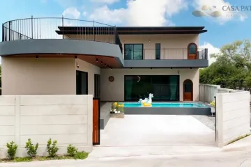 4 Bedroom Villa for sale in Nong Pla Lai, Chonburi