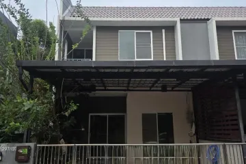 3 Bedroom Townhouse for sale in Areeya The Color 2 Lat Pla Khao, Chorakhe Bua, Bangkok