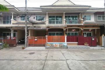 3 Bedroom Townhouse for sale in Baan Wirawan 2, O Ngoen, Bangkok