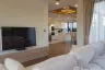 5 Bedroom Villa for rent in Loch Palm Golf Club, Kathu, Phuket