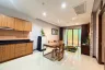 1 Bedroom Condo for rent in Nong Prue, Chonburi