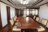 3 Bedroom Apartment for rent in Lee House Apartment, Khlong Tan Nuea, Bangkok