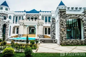 6 Bedroom Villa for rent in Baan Suan Klang Wiang, Nong Pa Khrang, Chiang Mai