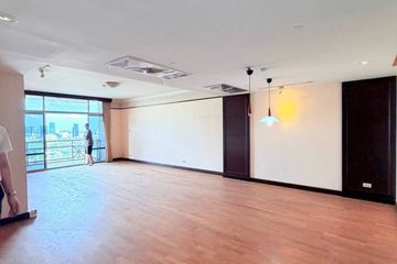 2 Bedroom Condo for sale in Lumpini, Bangkok near BTS Ploen Chit