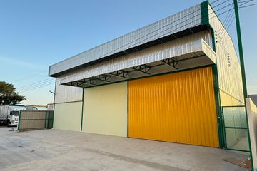 Warehouse / Factory for rent in Lam Pla Thio, Bangkok