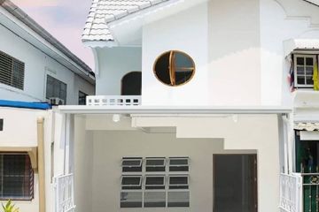 3 Bedroom Townhouse for sale in Don Mueang, Bangkok