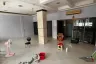 4 Bedroom Commercial for rent in Bang Rak, Bangkok near BTS Charoen Nakhon