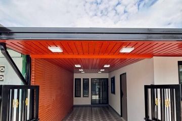 3 Bedroom Townhouse for sale in Pattaya Park Hill, Na Kluea, Chonburi
