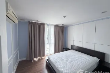 1 Bedroom Condo for rent in The Surawong, Si Phraya, Bangkok near MRT Sam Yan