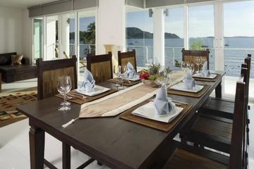 4 Bedroom Condo for sale in Waterside Condominium, 