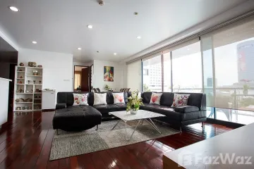 3 Bedroom Condo for sale in Baan Sathorn Condo, Khlong Toei Nuea, Bangkok near MRT Phetchaburi