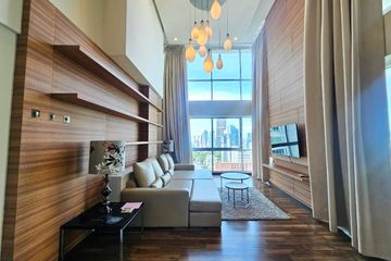 2 Bedroom Condo for rent in The Rajdamri, Pathum Wan, Bangkok near BTS Ratchadamri