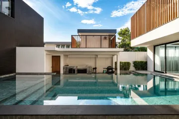 8 Bedroom Villa for rent in Chonburi