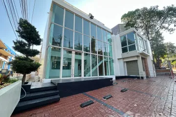 3 Bedroom Commercial for sale in Suthep, Chiang Mai