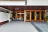 5 Bedroom House for rent in Phra Khanong Nuea, Bangkok near BTS Phra Khanong