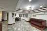 4 Bedroom Townhouse for rent in Khlong Tan Nuea, Bangkok