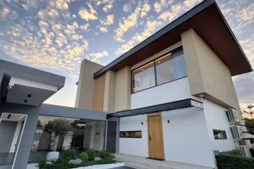 4 Bedroom House for sale in Prime Habitat, Nong Pla Lai, Chonburi