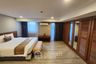 3 Bedroom Condo for rent in United Tower, Khlong Tan Nuea, Bangkok near BTS Thong Lo