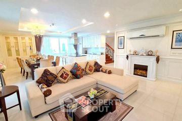 4 Bedroom Apartment for rent in Piyathip Place, Khlong Tan Nuea, Bangkok near BTS Phrom Phong