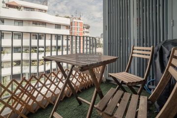 2 Bedroom Condo for rent in Khlong Tan Nuea, Bangkok