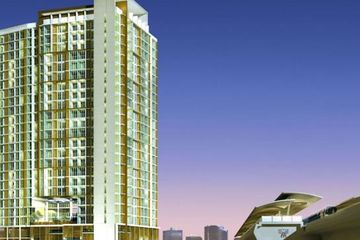 1 Bedroom Condo for sale in Ideo Sathorn-Taksin, Bang Lamphu Lang, Bangkok near BTS Krung Thon Buri