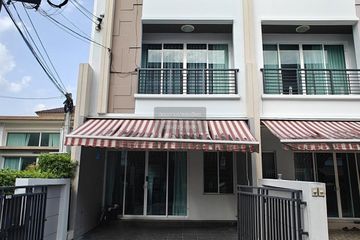 3 Bedroom Townhouse for sale in Baan Klang Muang Ladprao 71, Lat Phrao, Bangkok