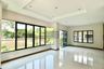 3 Bedroom House for sale in Tha Raeng, Bangkok