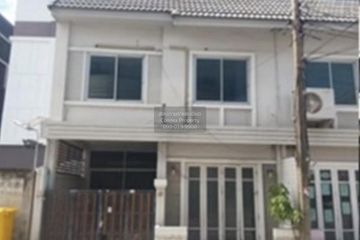 3 Bedroom Townhouse for sale in Phlapphla, Bangkok near MRT Lat Phrao 83