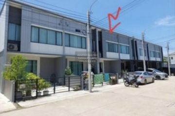 3 Bedroom Townhouse for sale in Ban Khlong Suan, Samut Prakan