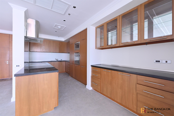 2 Bedroom Condo for rent in The Lakes, Khlong Toei, Bangkok near BTS Asoke